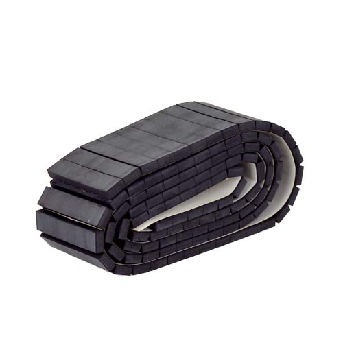 Zelfklevende neopreen stelblokjes 50 x 10 x 5mm op rol [100st]